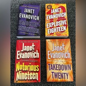 EUC Book Bundle : Janet Evanovich (Stephanie Plum Series, Books 17-20)